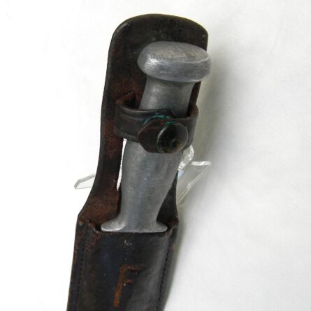 Original WW2 era "private purchase" type fighting knife with cast aluminum handle, orig scabbard; scarce type - Image 4