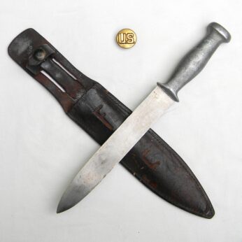 WW2 American fighting dagger