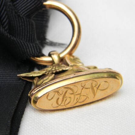 Antique Victorian era 14K gold sphinx pendant/monogram-engraved seal fob, original silk ribbon w 14K gold suspension chain; 11.9 grams total; rare type - Image 13
