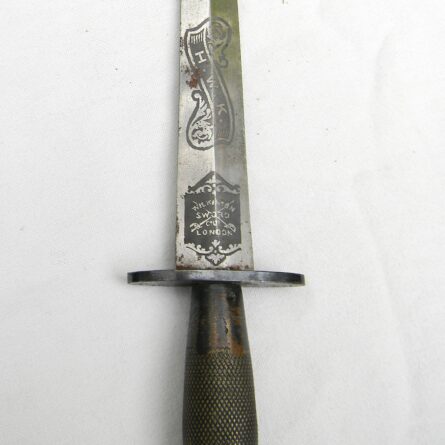 WW2 Wilkinson Sword Fairbairn-Sykes dagger