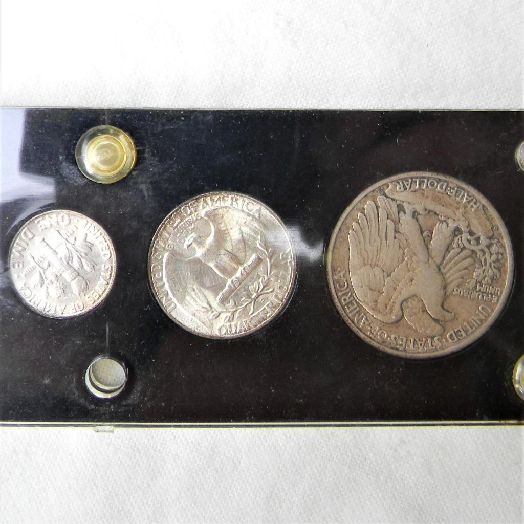 USA 1946 silver 5-coin set in Lucite holder; XF to lustrous UNC - Image 7