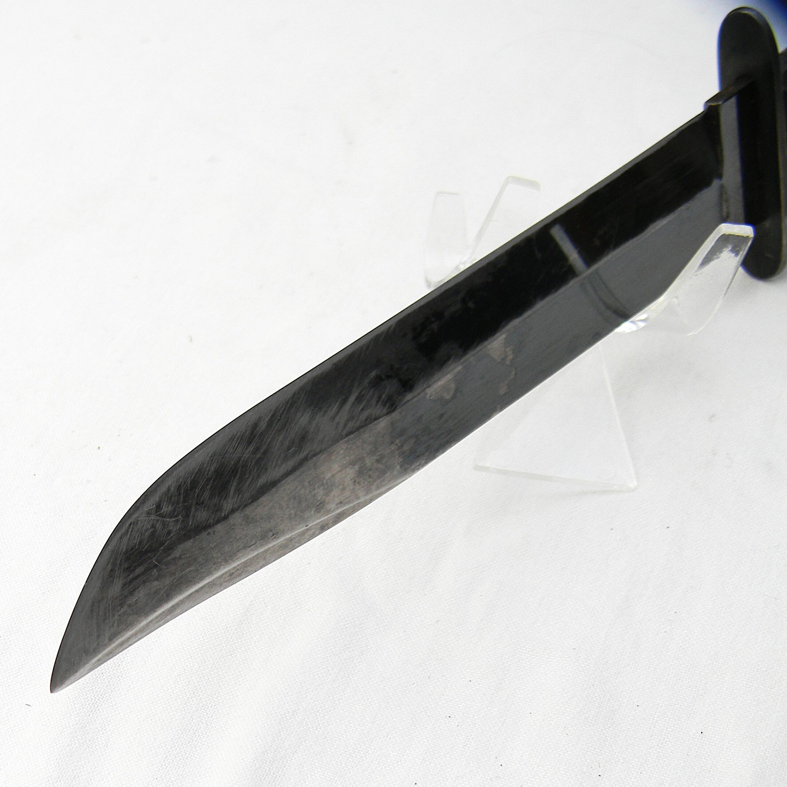 WW2 era Western Cutlery model G46-8 fighting knife, large blued 8" blade, original leather scabbard; great condition - Image 12