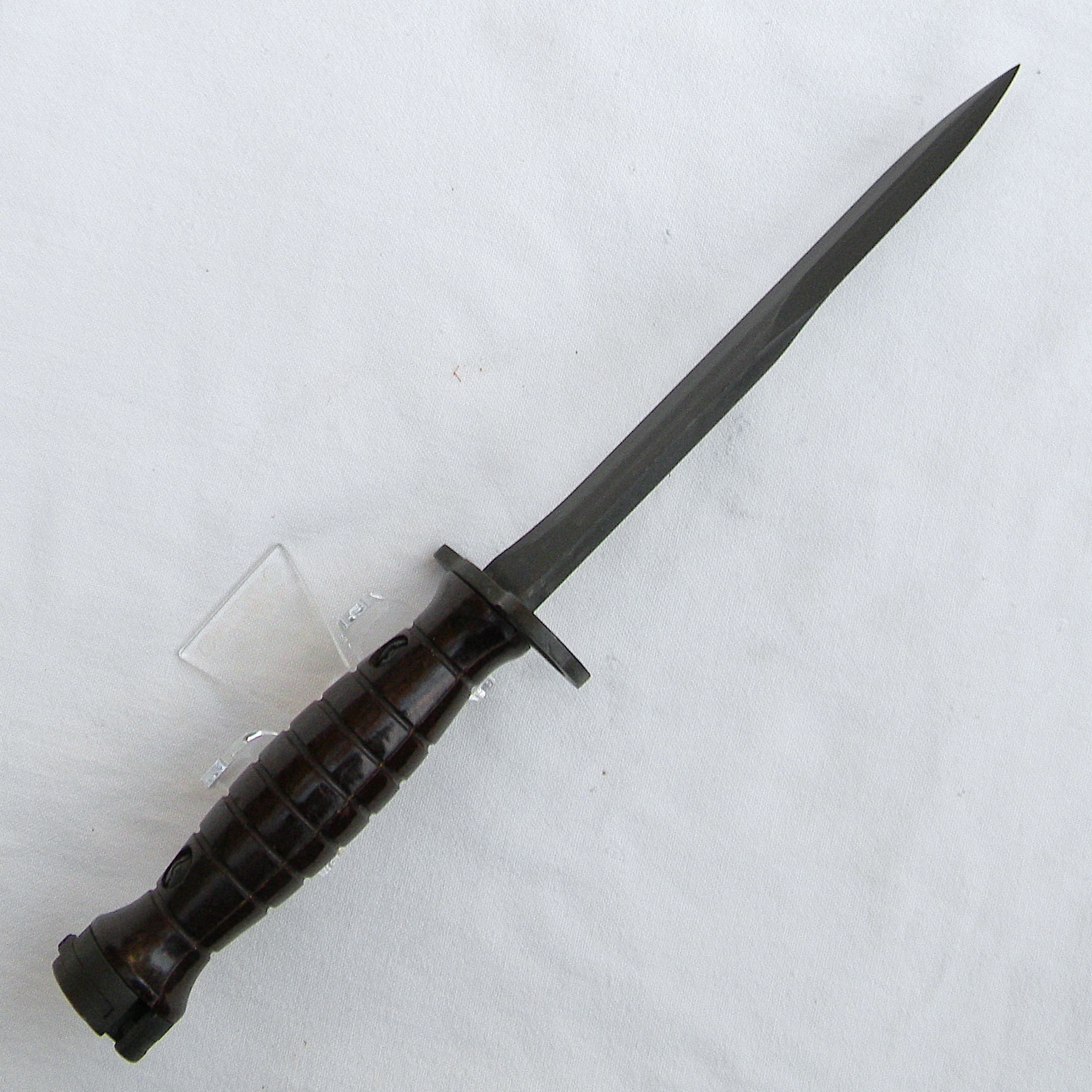 Italy, Cold War era Turin Army Arsenal (A.E.T.) 1955 M4 bayonet for M1 carbine, original scabbard; UNUSED - Image 8
