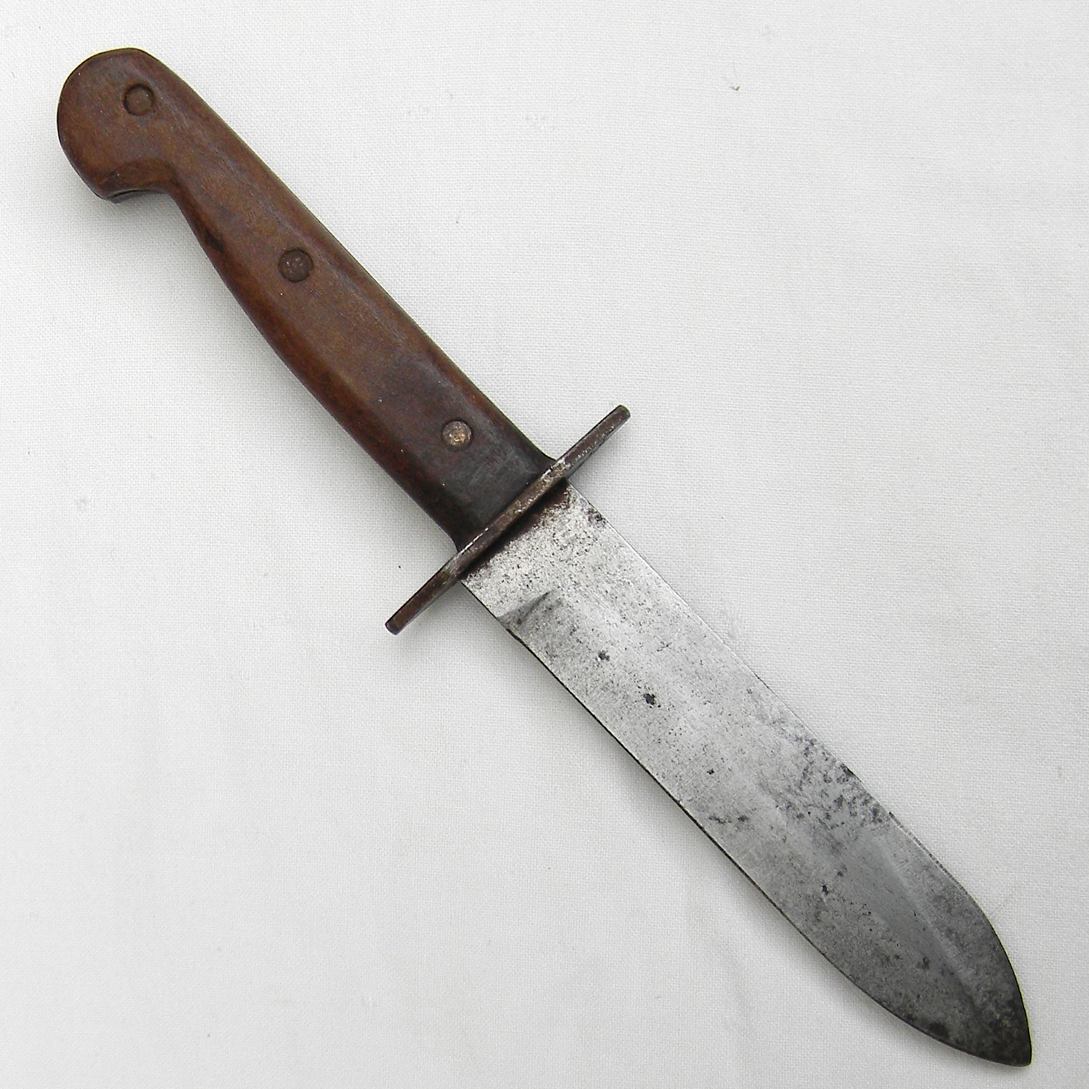 Australia WW2 Whittingslowe Engineering (WE) Australian Commando knife, original 1944 JW Trathen & Co scabbard; rare - Image 9