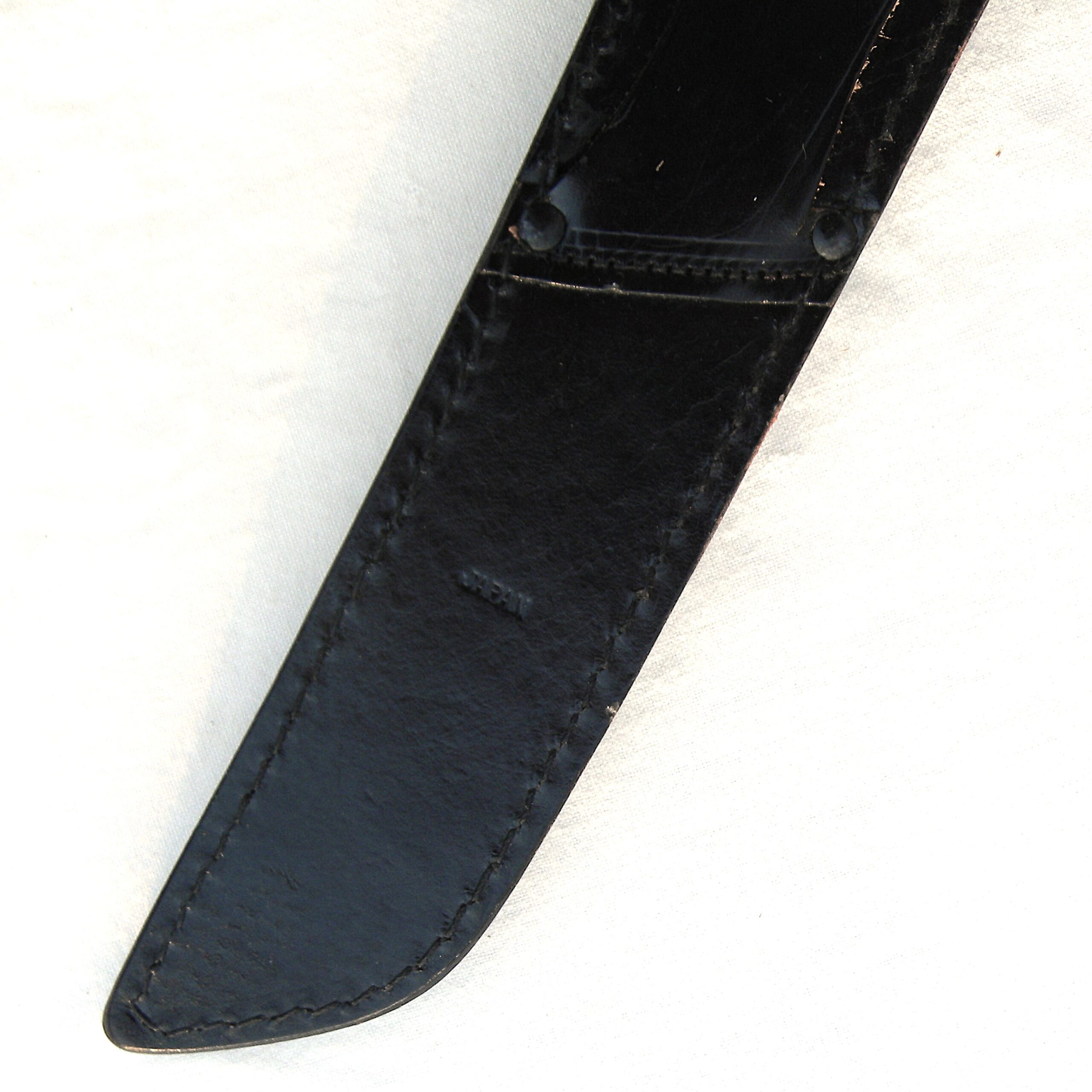 Cold Steel, Japan circa 1998 Magnum Tanto IX large fighting knife, AUS8 9" blade, original leather sheath; rare type in UNUSED condition - Image 4