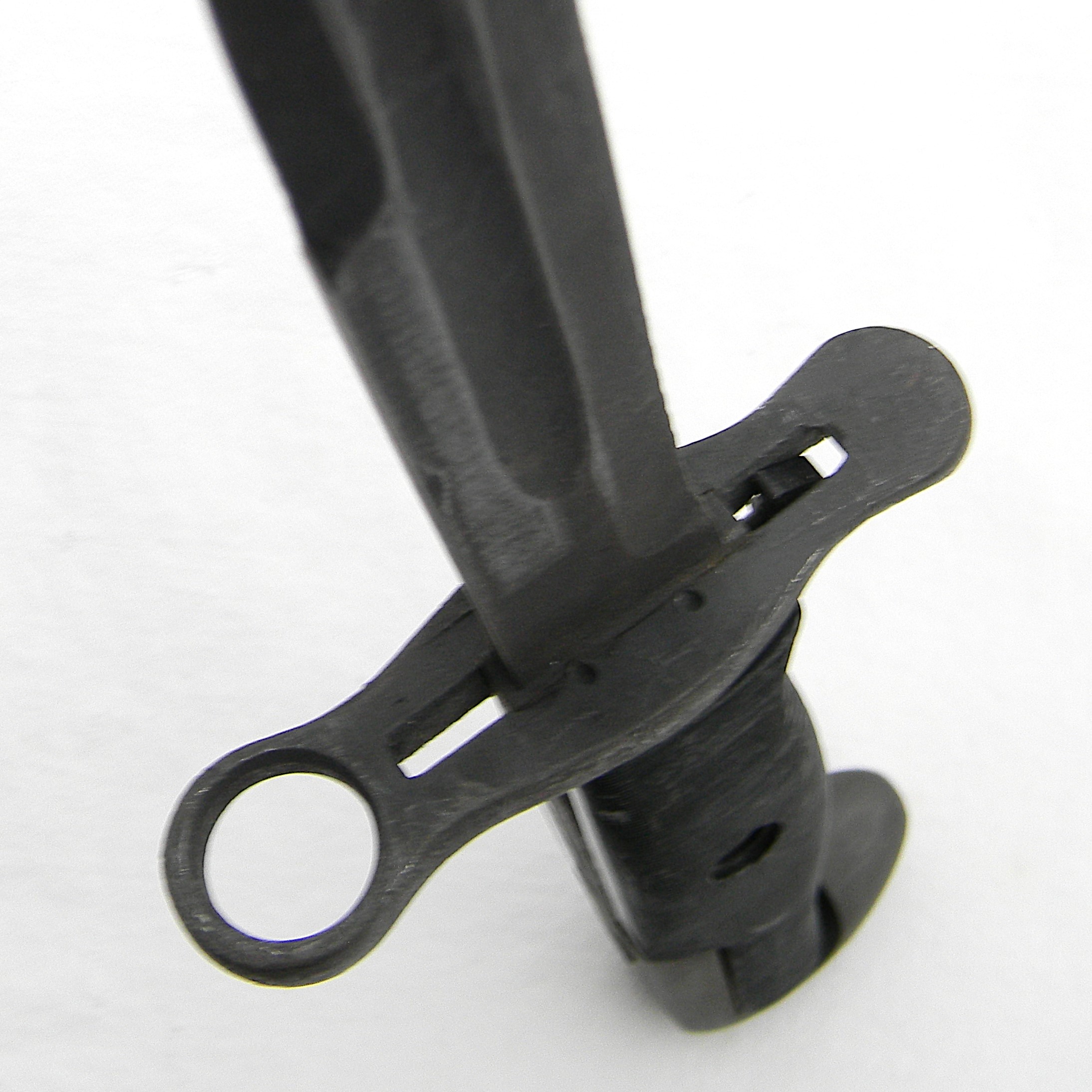 USA Korean War era shortened WW2 era bayonet for M1 Garand rifle, scarce original Korean-made composition scabbard included; rare UNUSED - Image 8