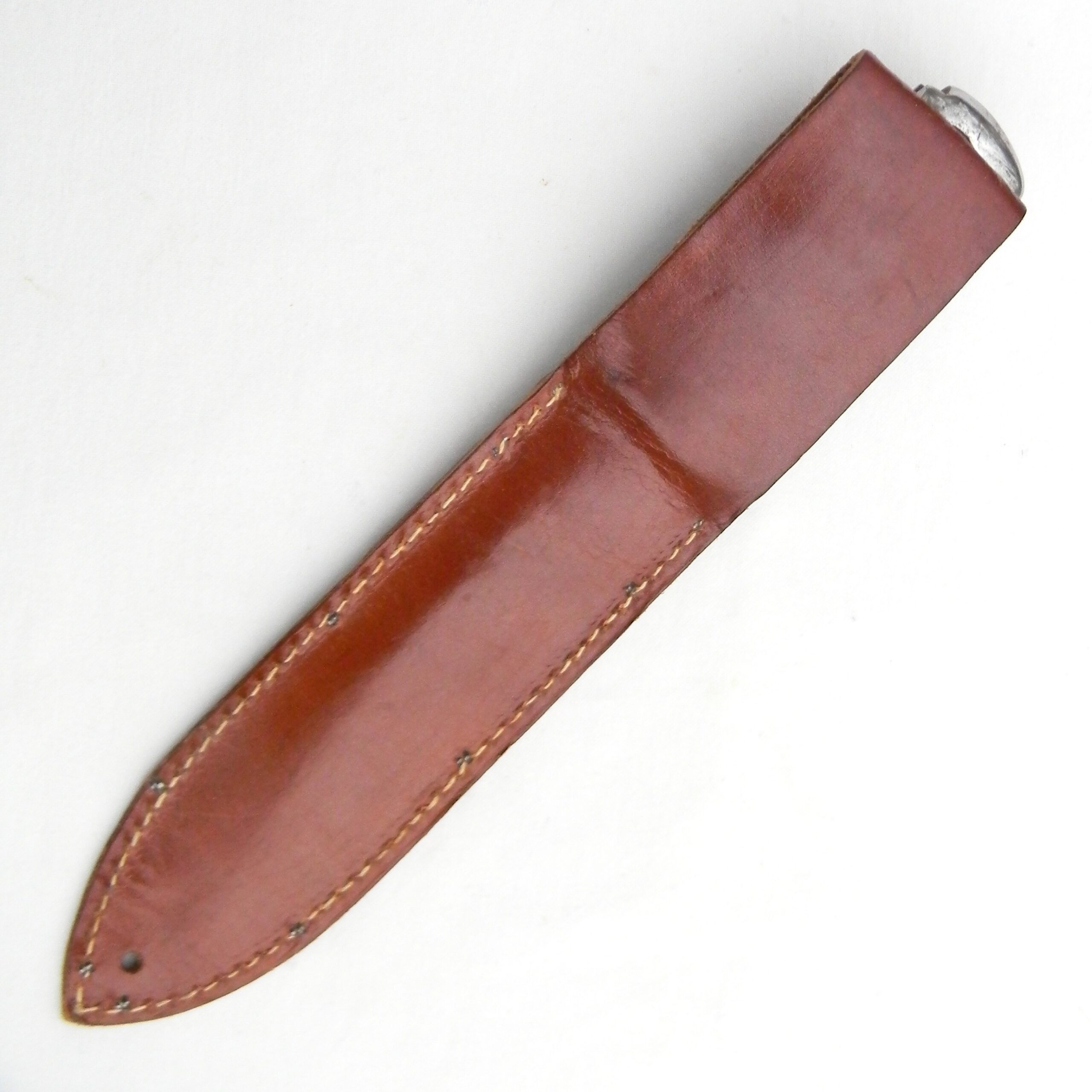 WW2 era American Fighting Knife made from M1 bayonet overruns; original leather scabbard; excellent condition – rare this nice - Image 3