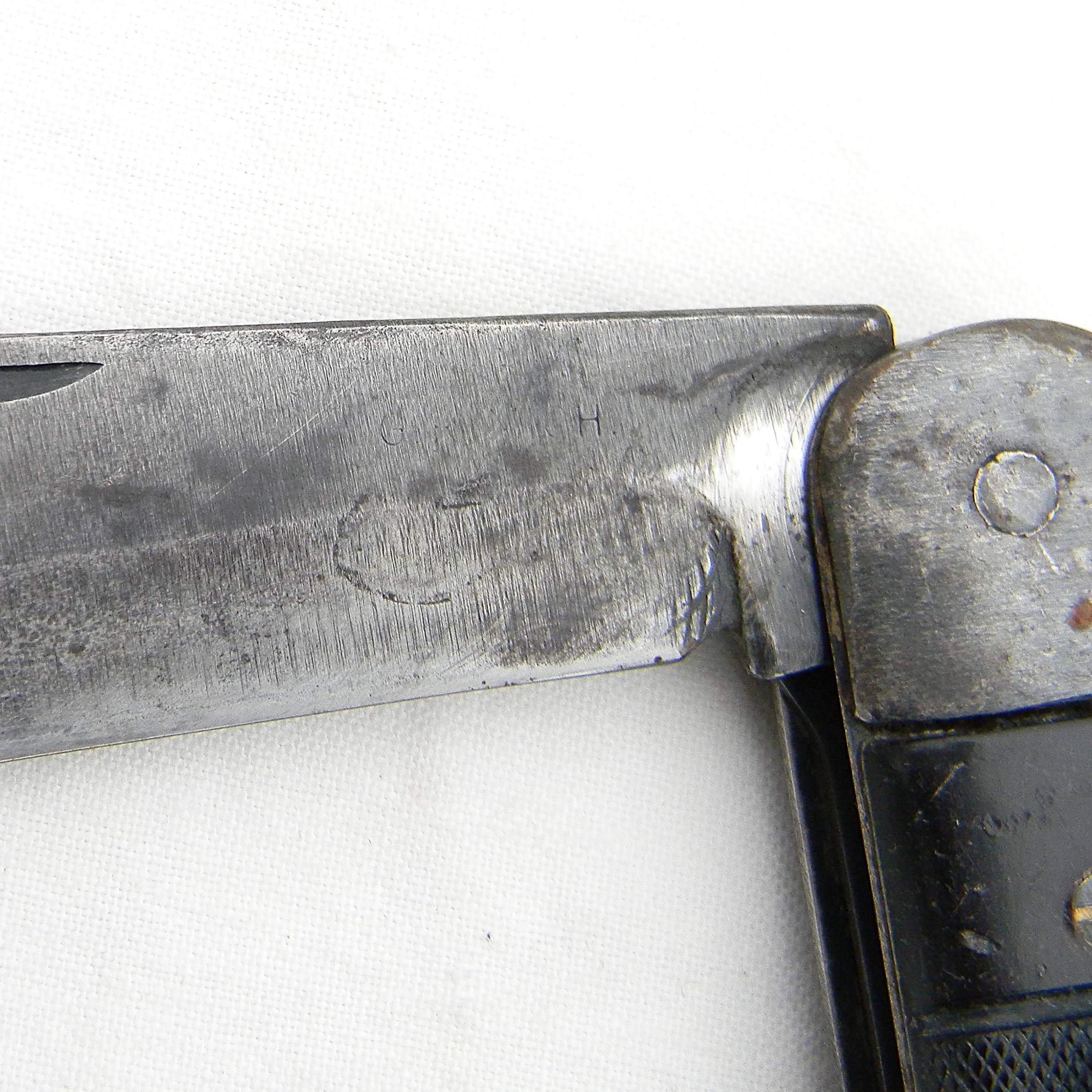 WW2 era scarce United Machine Tool Company huge folding knife (part of US Navy/Air Corps pilot's survival kit) - Image 6