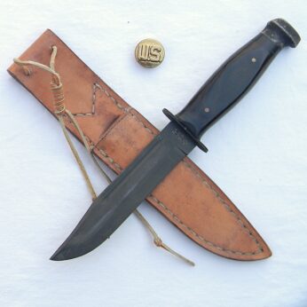 Vietnam War Ka-Bar fighting knife