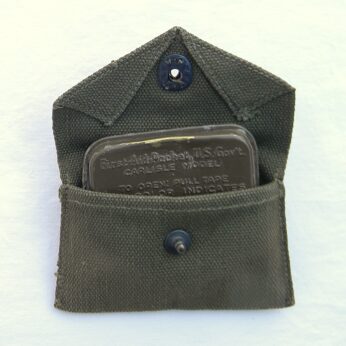 WW2 US Carlisle model first aid pocket