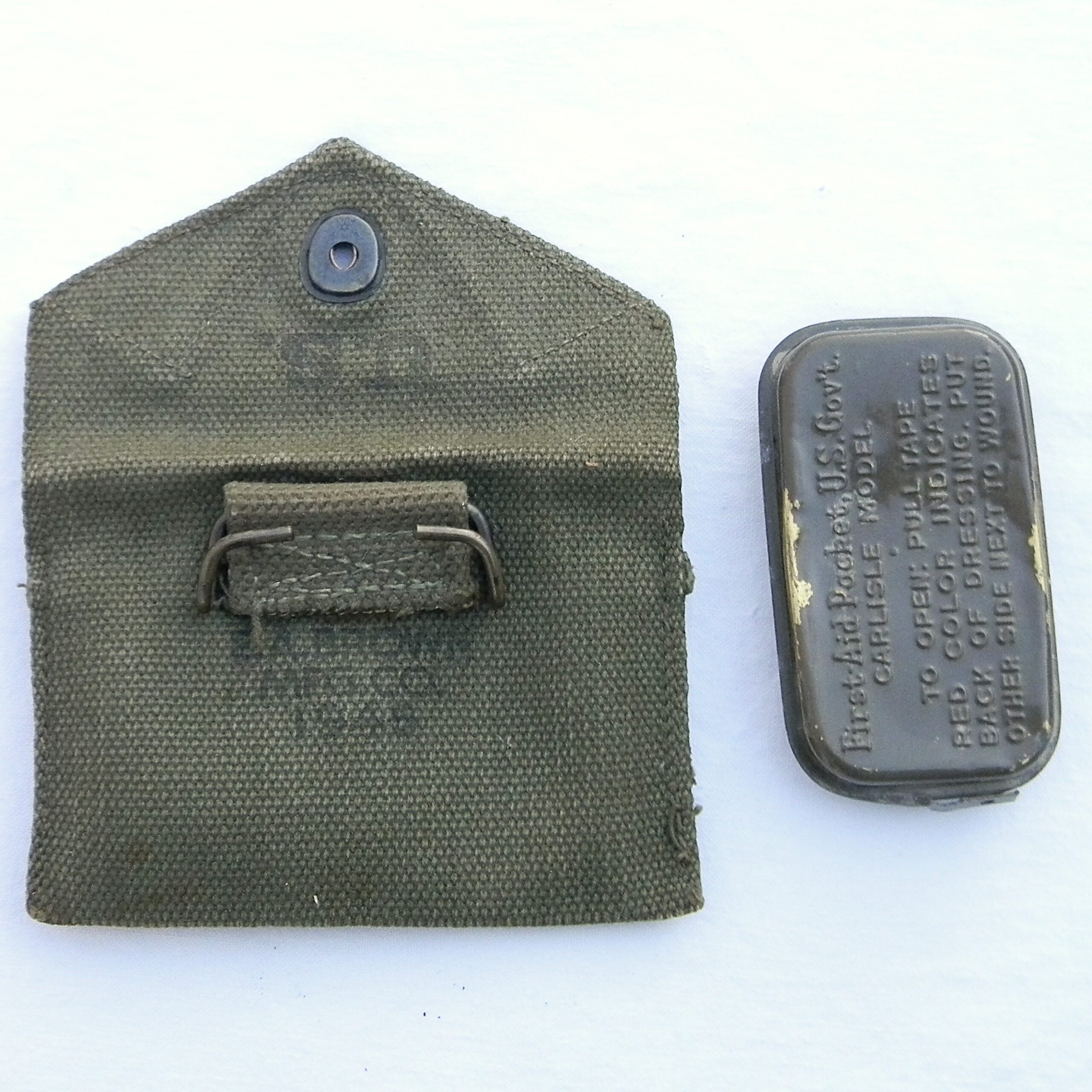 US issue WW2 era Carlisle Model sealed individual first aid pocket in original 1945 E.A. Brown web pouch - Image 4