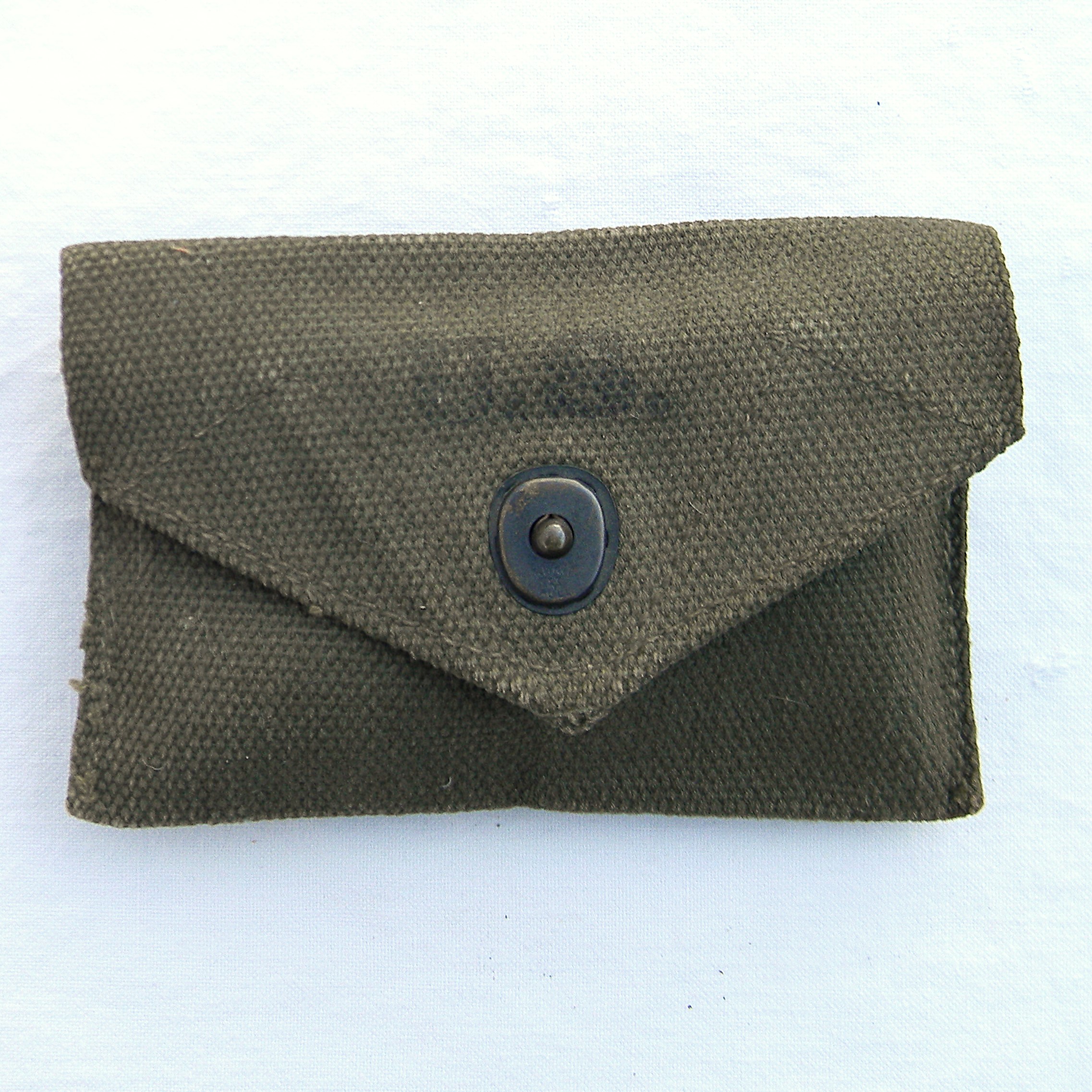 WW2 US Carlisle model first aid pocket
