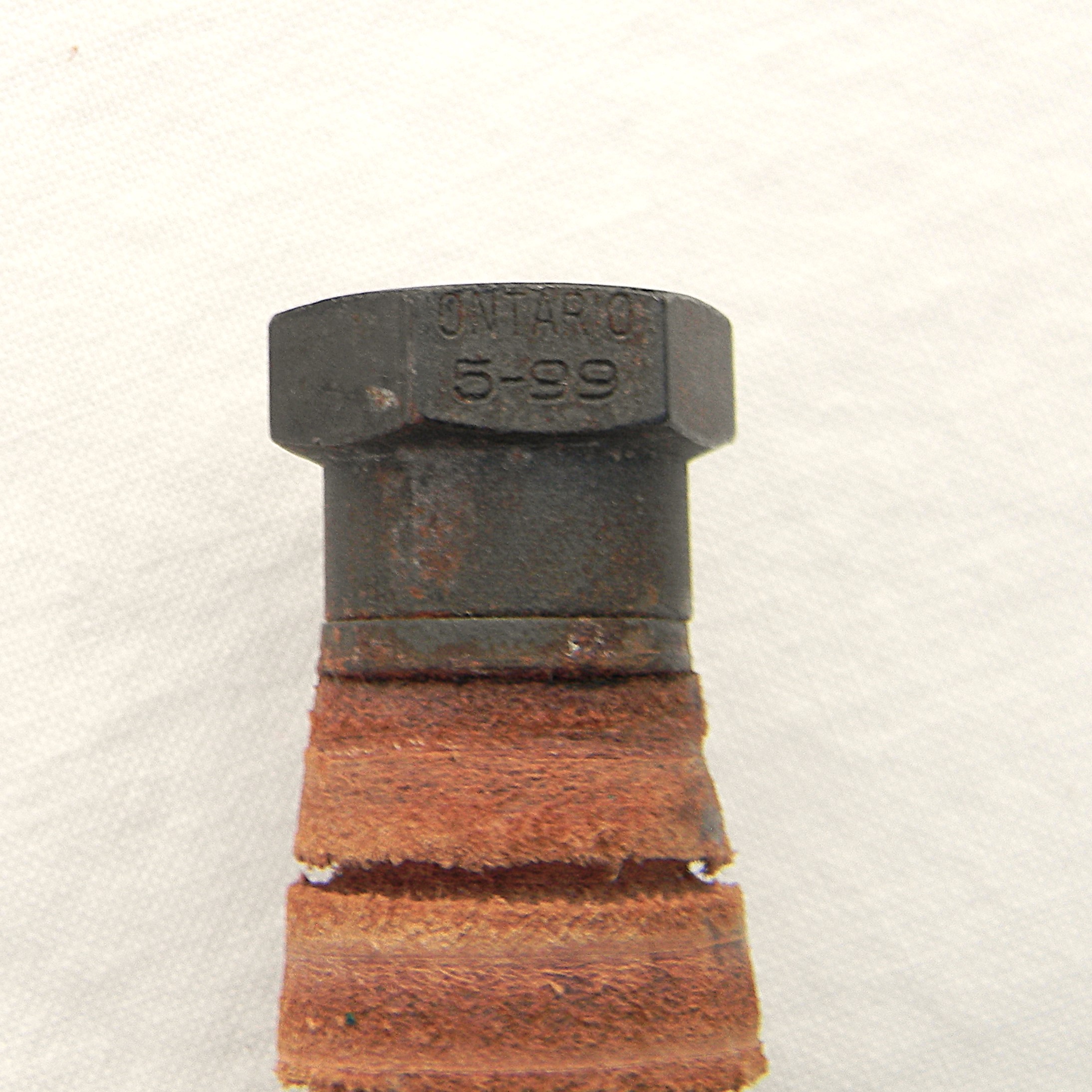 Ontario Jet Pilot Survival Knife dated 05-1999; original scabbard with stone; UNUSED - Image 9