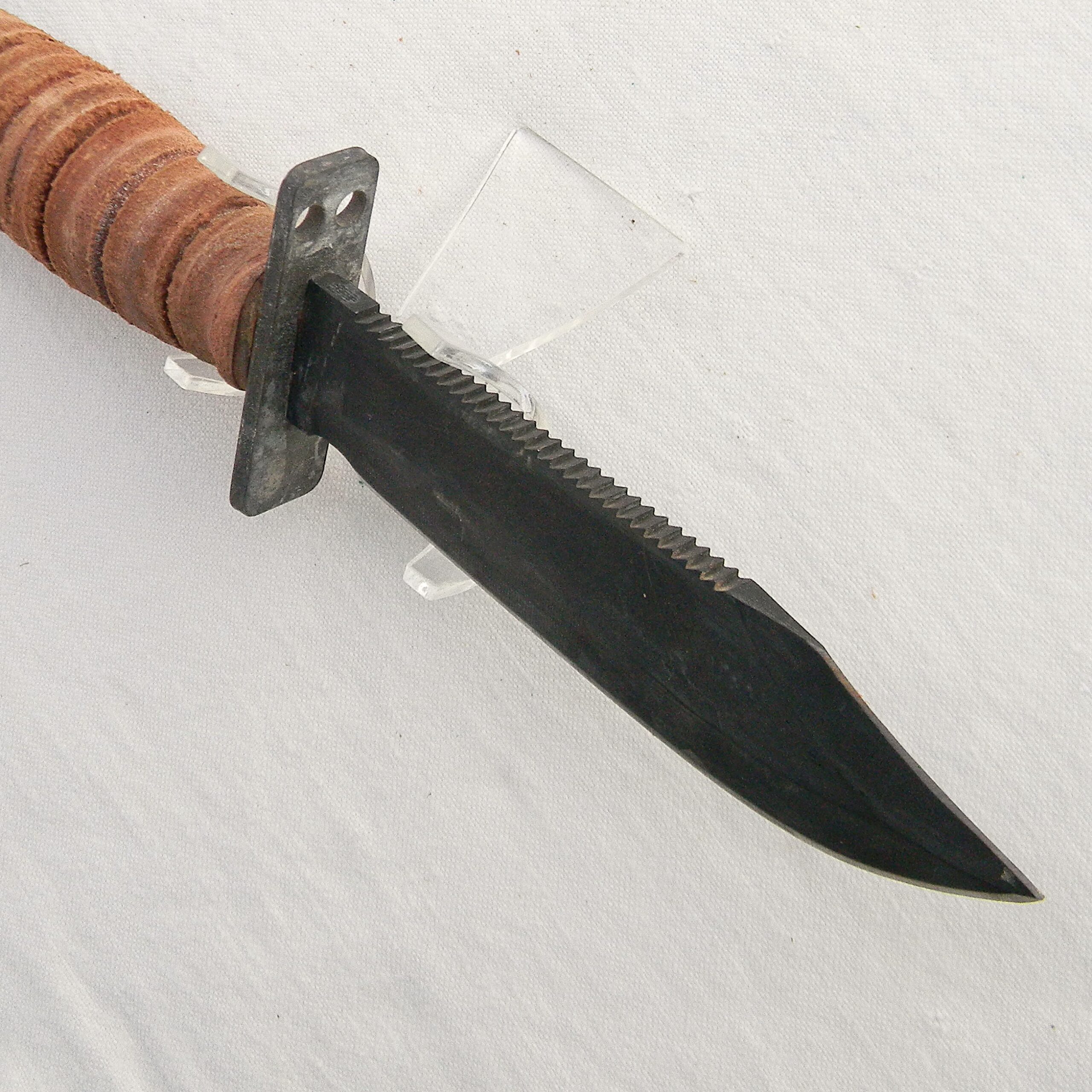 Ontario Jet Pilot Survival Knife dated 05-1999; original scabbard with stone; UNUSED - Image 11