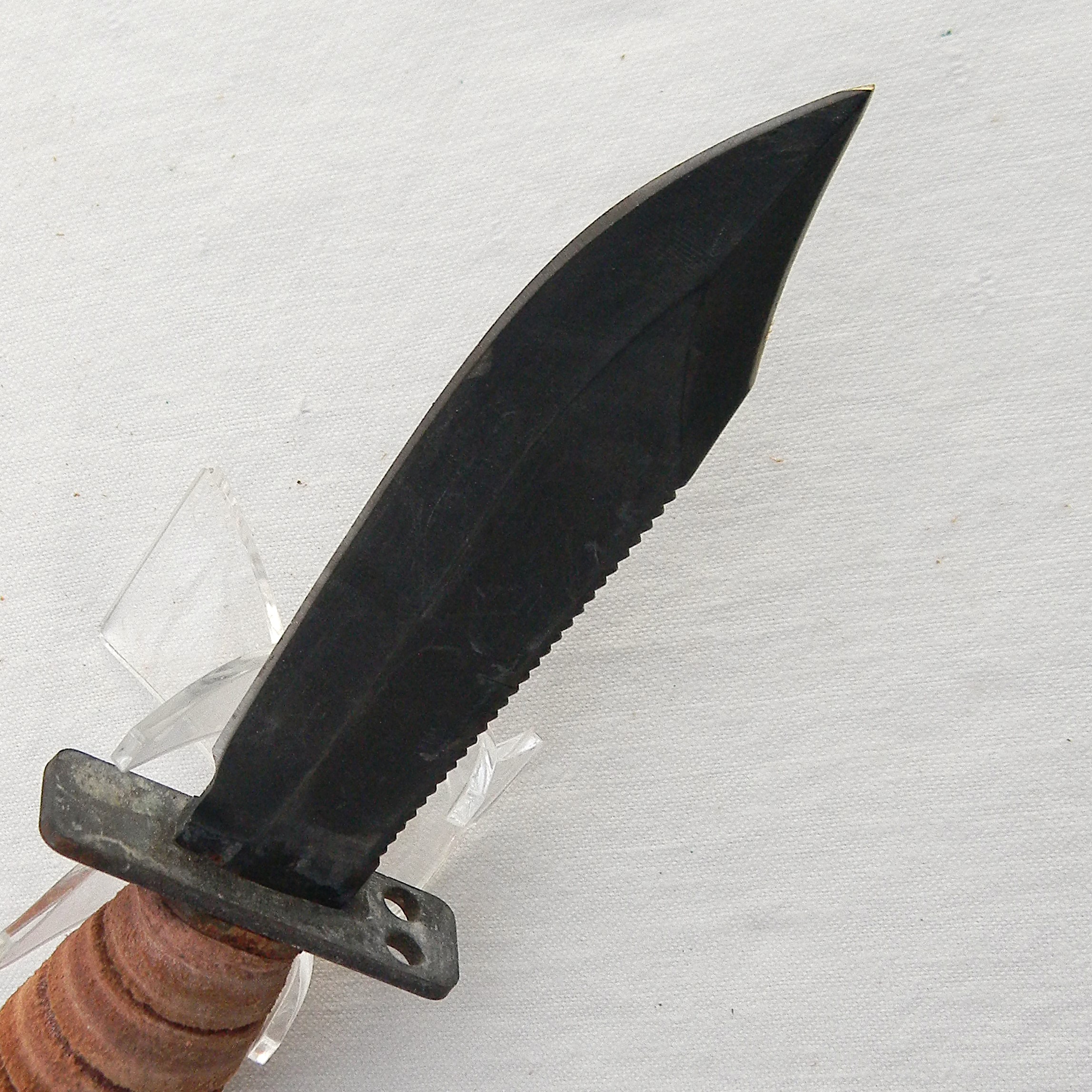 Ontario Jet Pilot Survival Knife dated 05-1999; original scabbard with stone; UNUSED - Image 12