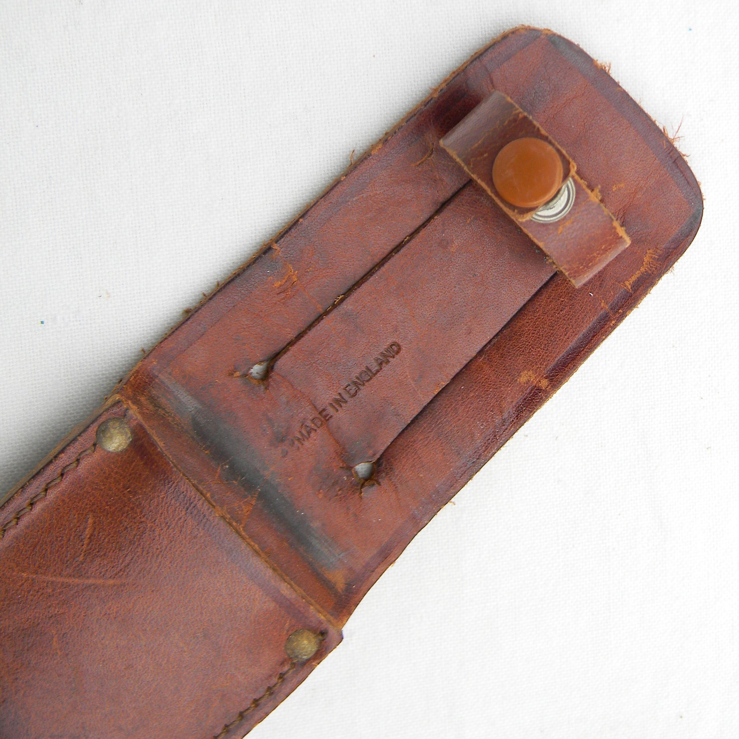 Australia WW2 Gregsteel 1944 fighting knife made for US forces, GI-signed British sheath; rare type - Image 7