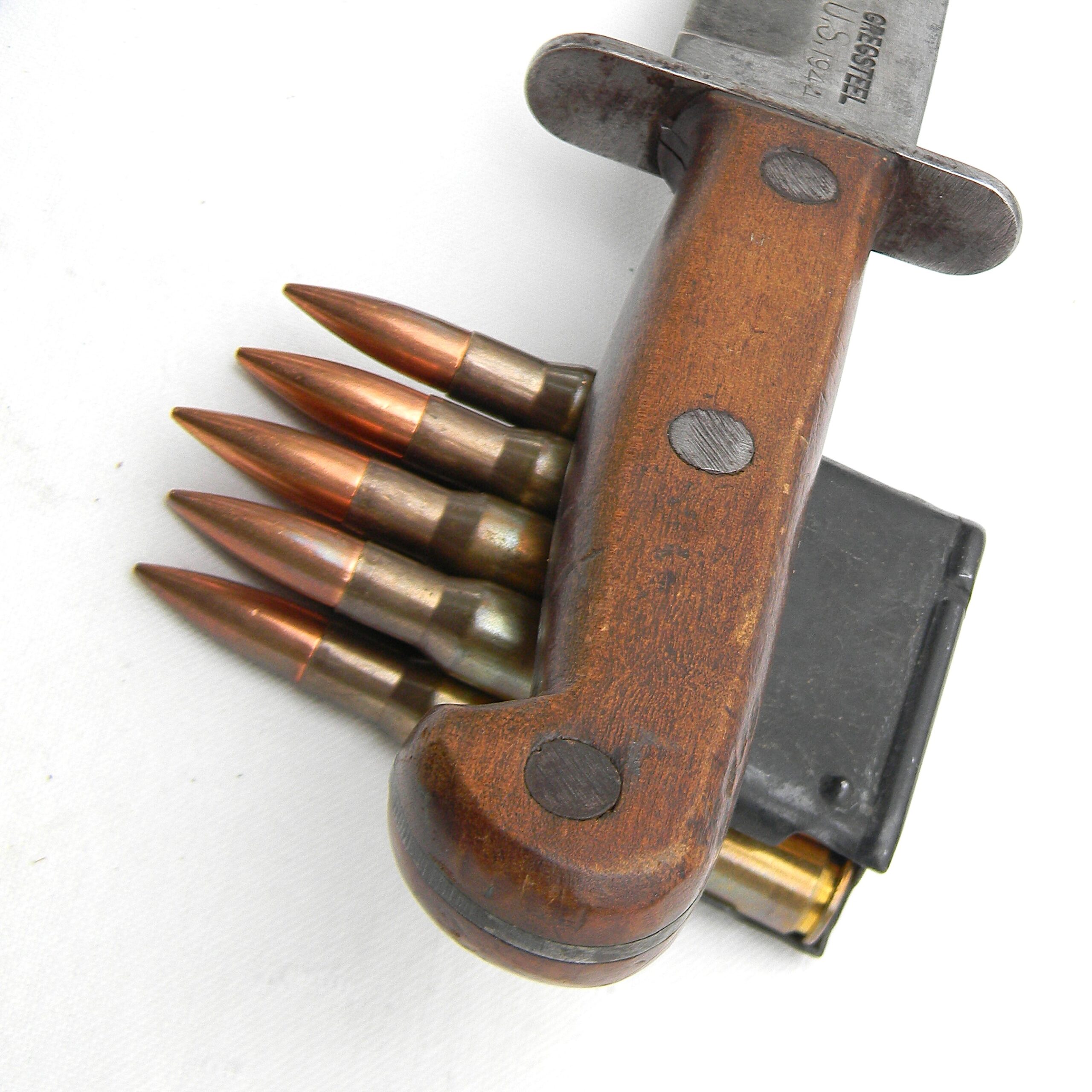 Australia WW2 Gregsteel 1944 fighting knife made for US forces, GI-signed British sheath; rare type - Image 13