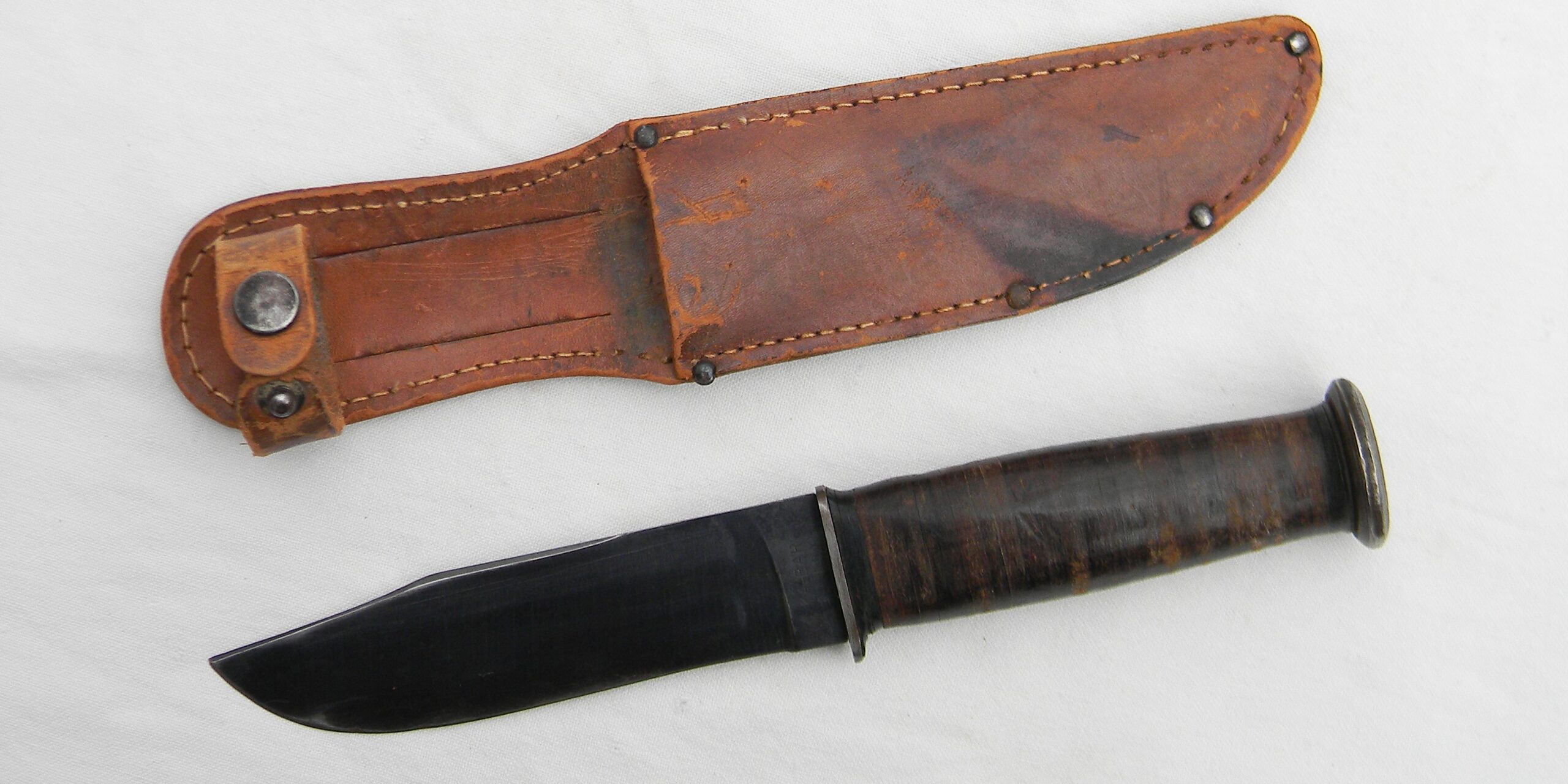 WW2 Ka-Bar USN Seabee utility knife