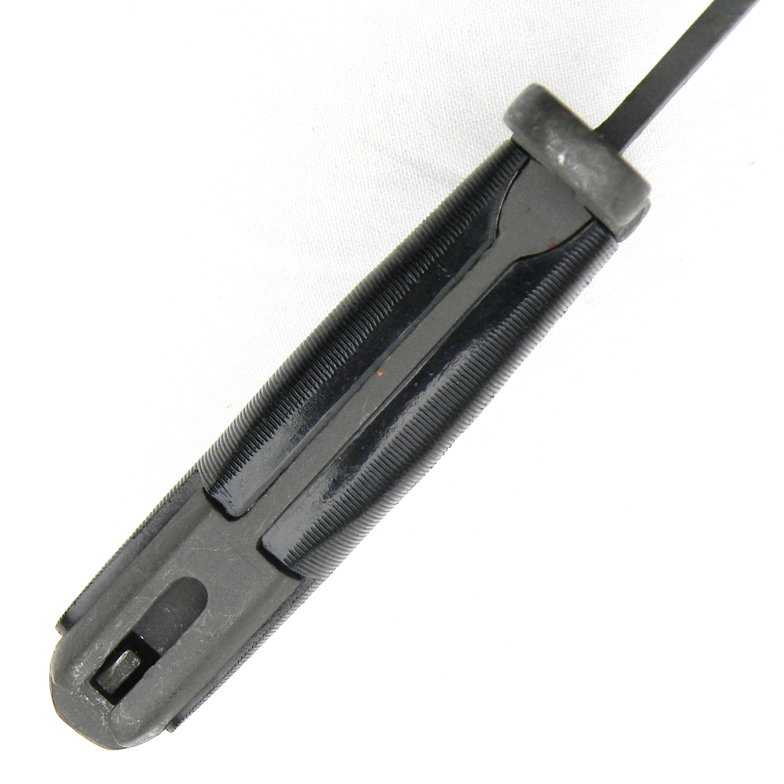 USA Korean War shortened WW2 era bayonet for M1 Garand rifle, WW2 era M8A1 composition scabbard; rare UNUSED - Image 9