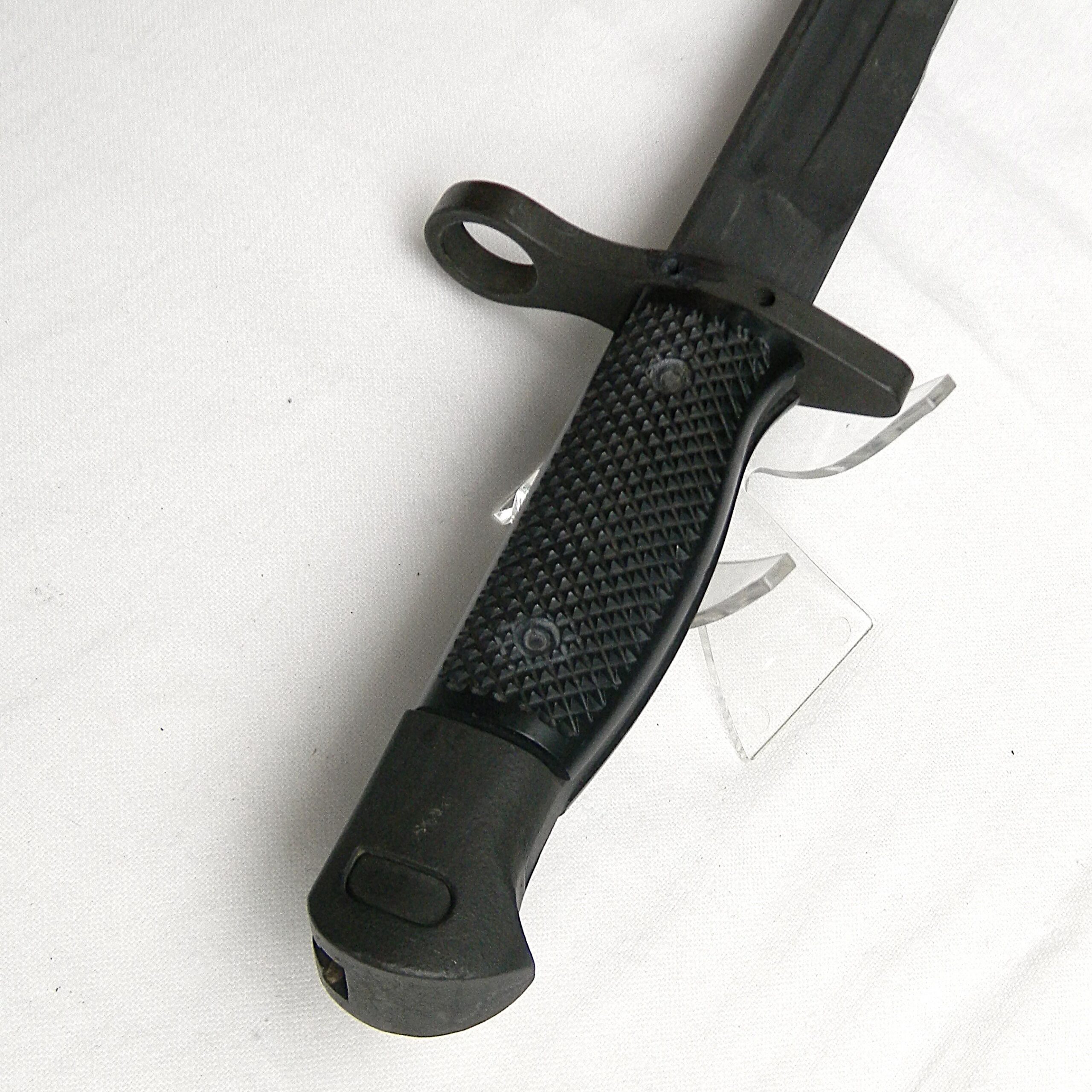 Vietnam War era rare Canadian Arsenals (CA) M1917 bayonet for US 12-gauge trench gun, orig VZM scabbard, 1960s production; UNUSED - Image 12