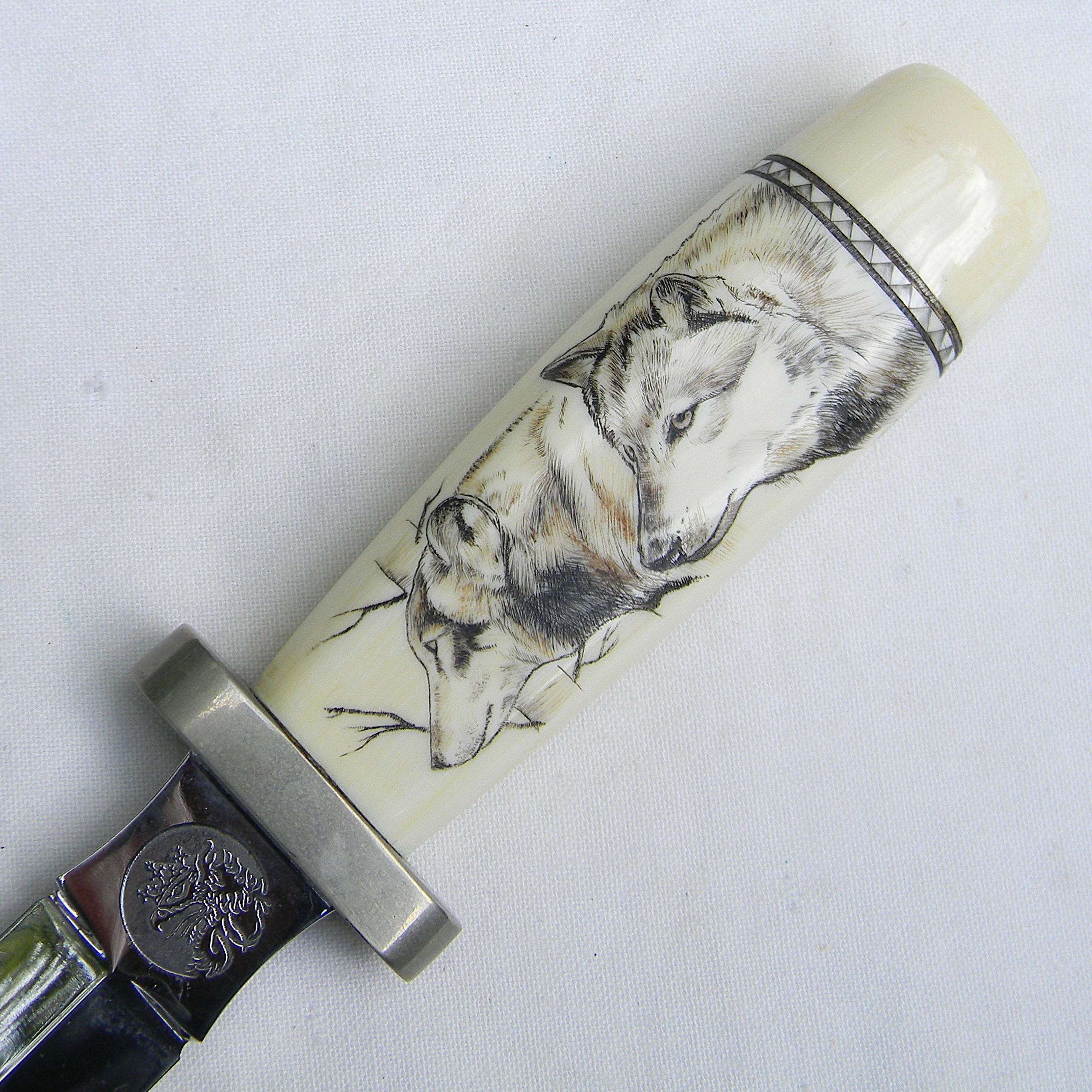 Custom dagger walrus tusk Andhi Spaeth scrimshaw