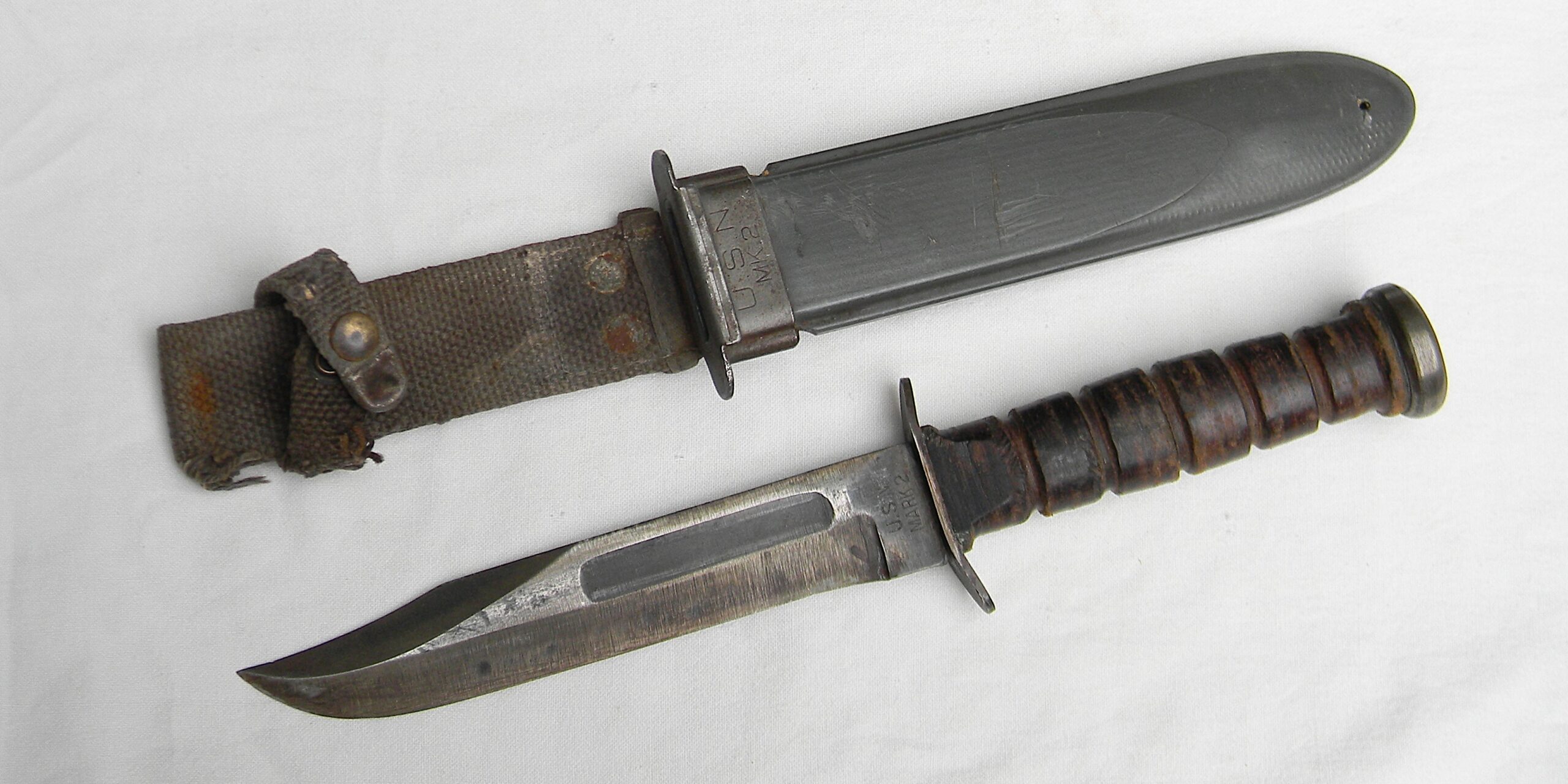 WW2 Robeson Shuredge USN MK2 fighting knife