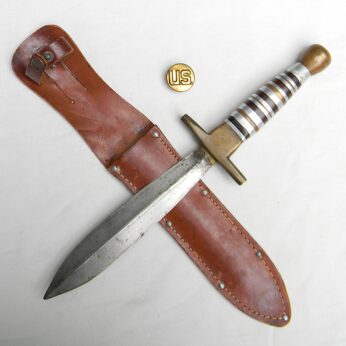 WW2 theater made fighting dagger