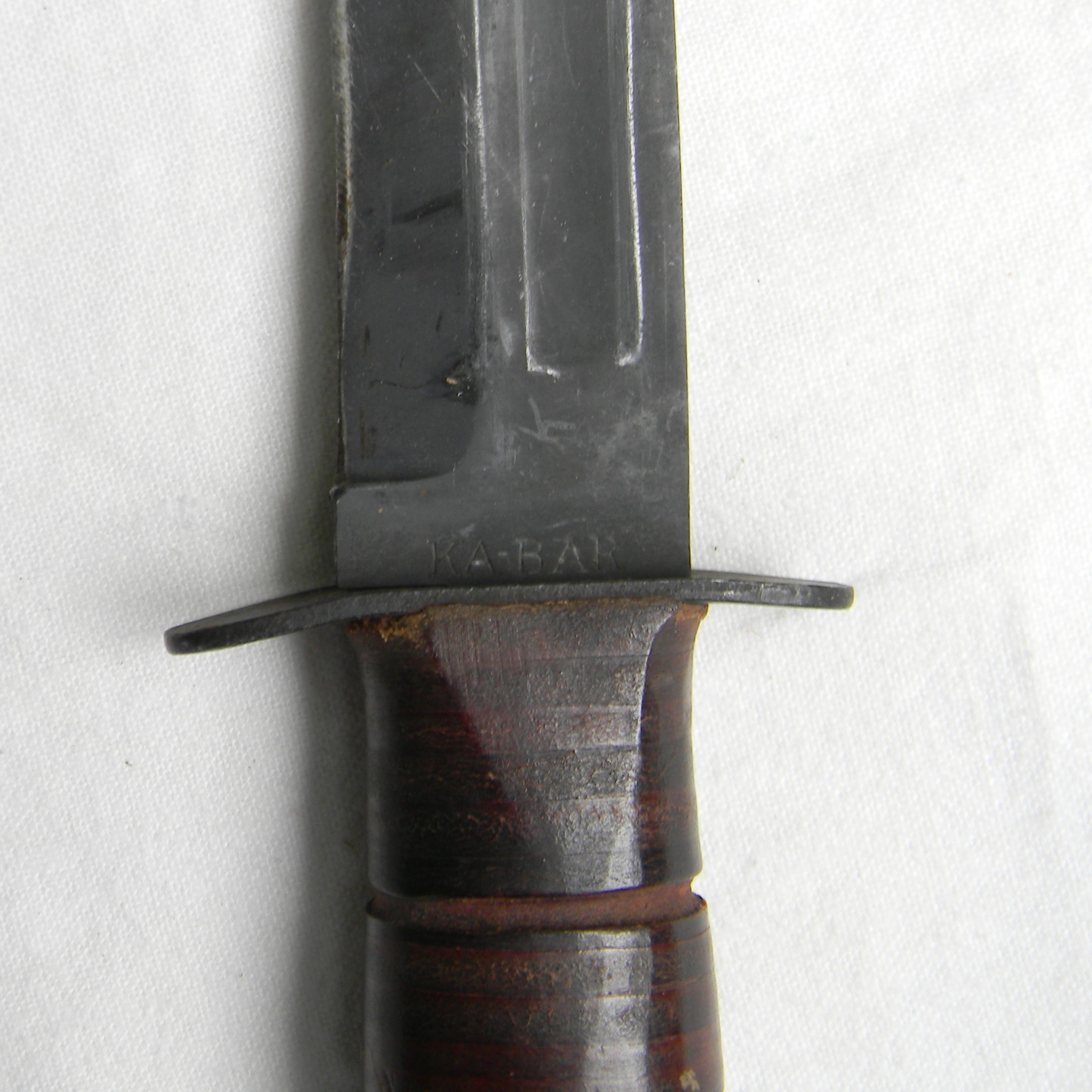 USA WW2 era Ka-Bar (Union Cutlery) USN MK2 fighting knife, erly issue blade-marked type, 1943 NORD scabbard signed NORMAN - Image 12