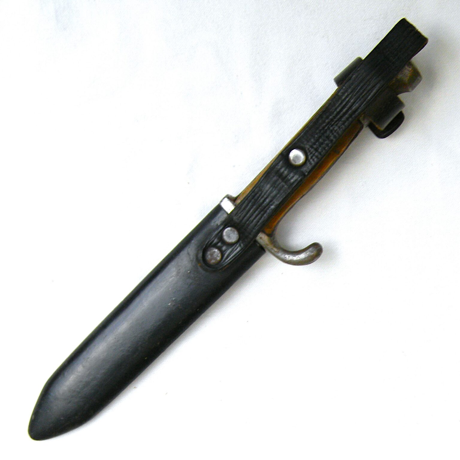 Germany WW2 Hitler Youth Knife, original metal scabbard