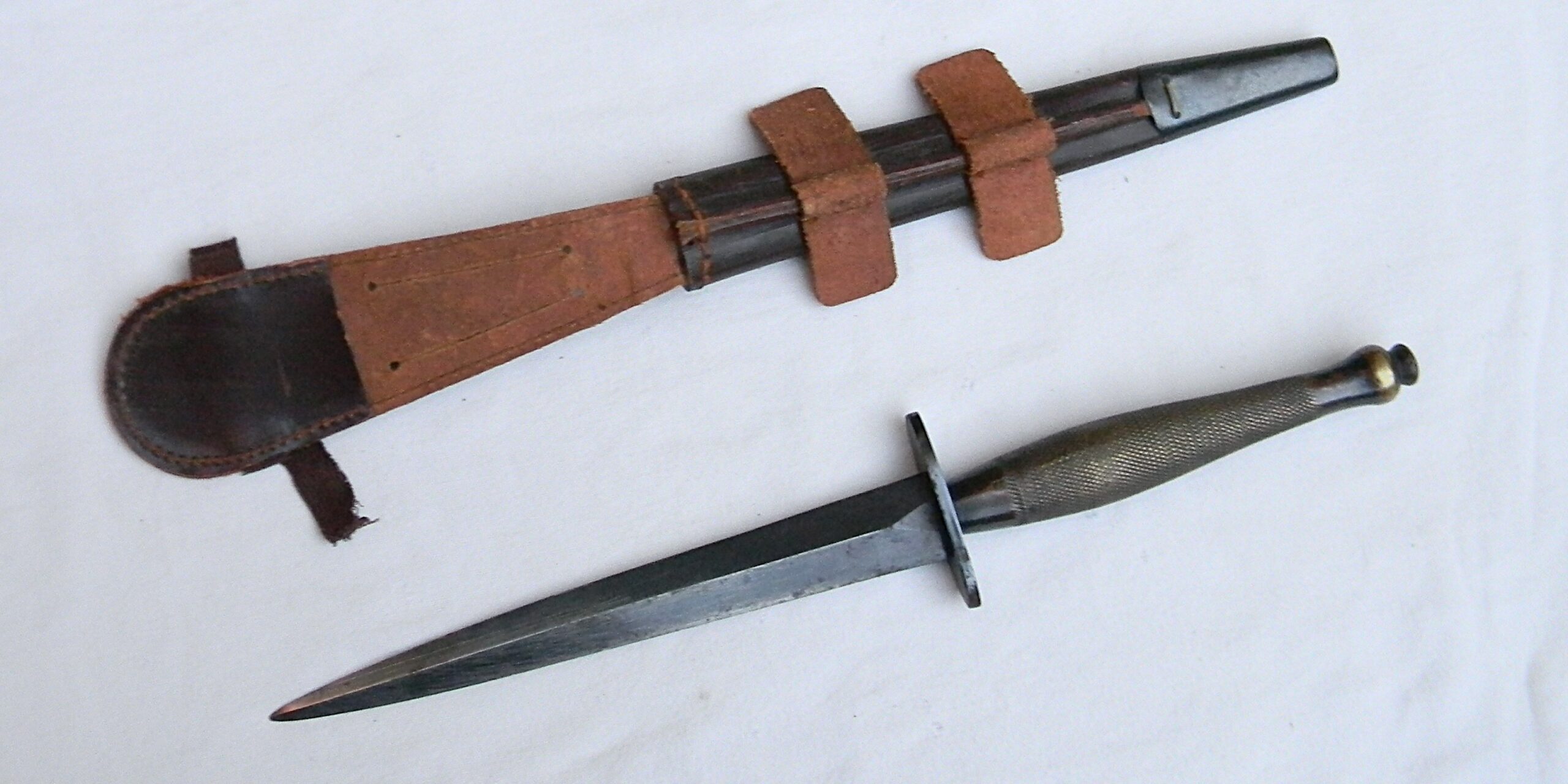 WW2 Fairbairn-Sykes dagger 2nd pattern