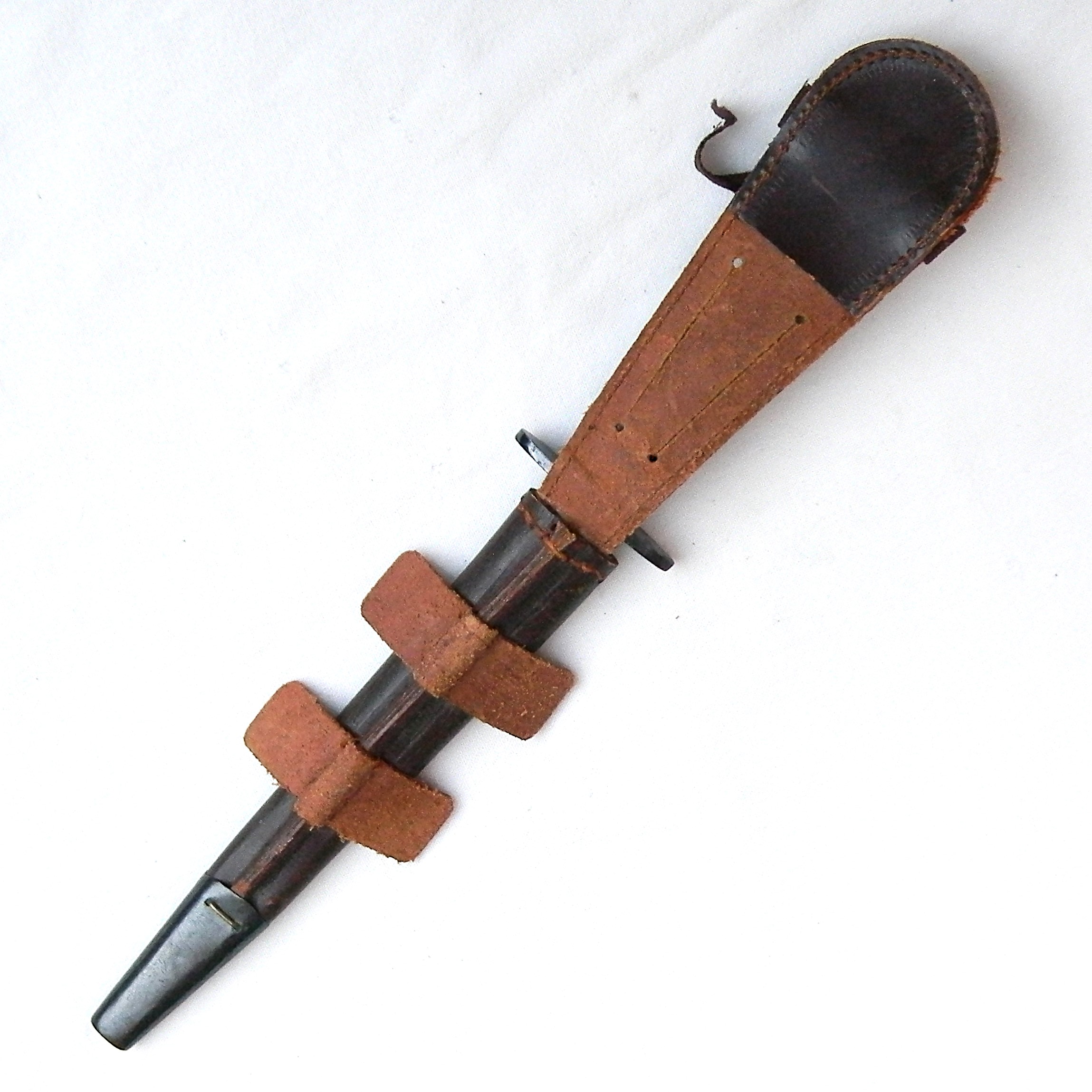 WW2 Fairbairn-Sykes dagger 2nd pattern